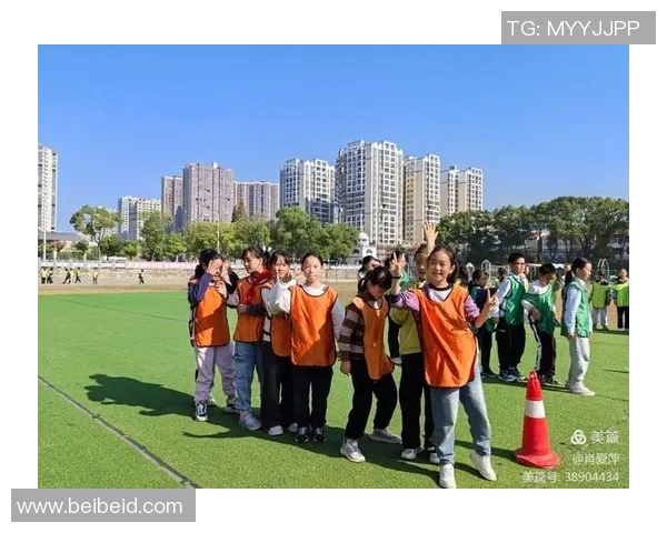 体育课上的欢声笑语与成长点滴让我体会到团队合作的重要性